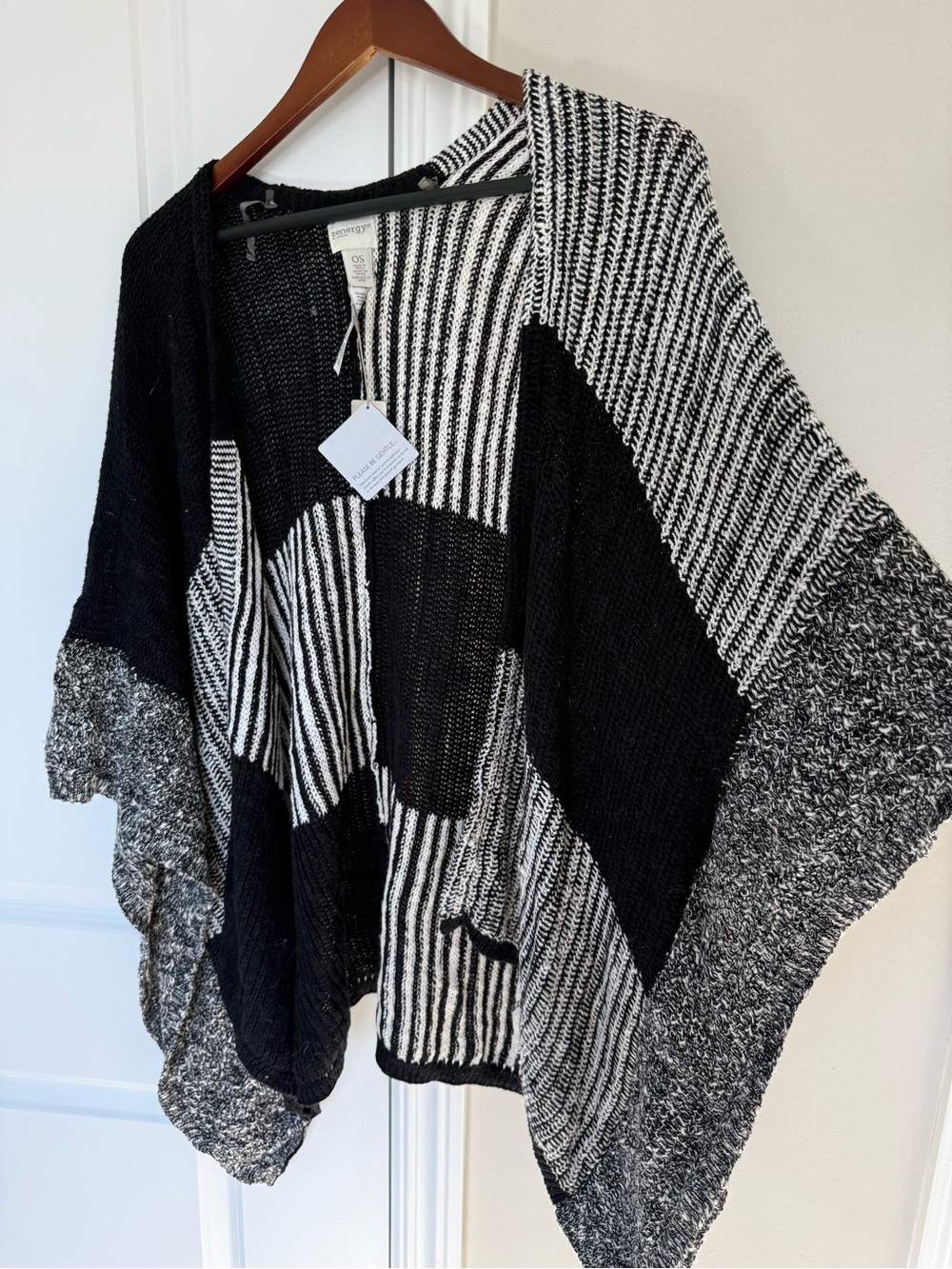 Chicos Knit Checkered Poncho Cardigan NEW